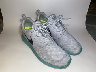 Nike Roshe Run Size 10
