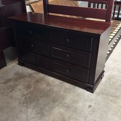 Solid Wood Dresser With 6 Drawers 