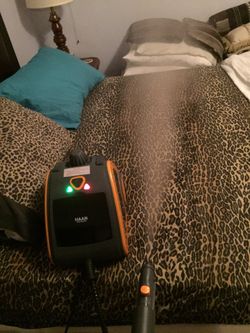 Like new Haan Professional STEAMER w all attachments Model MS-30