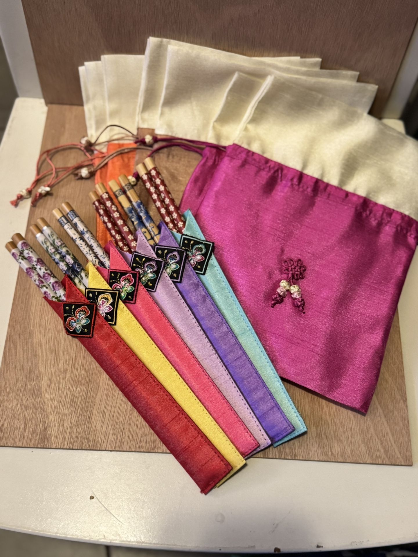 Chop Sticks And Gift Bags, Set Of 6