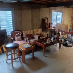 Furniture Bar Stool Mirrors Tables Lamps Chairs Vacuum Clothes Tree