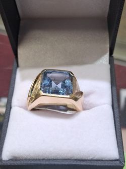 Birthstone ring