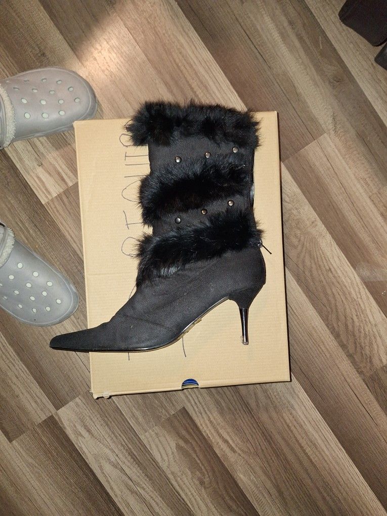 Wild Rose Heels Boots