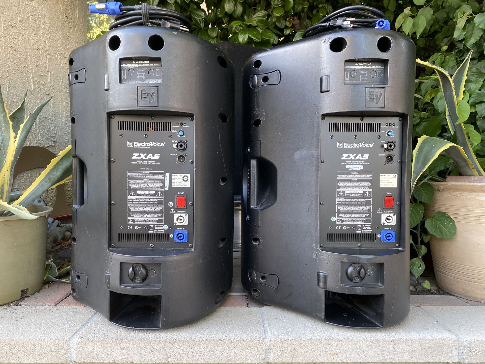 ELECTRO VOICE SPEAKERS