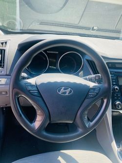 2013 Hyundai Sonata Hybrid