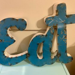 Rustic Arrow Handmade Metal Sign - Mexico