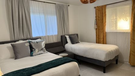 Twin Bed Frame And Beautyrest Mattress