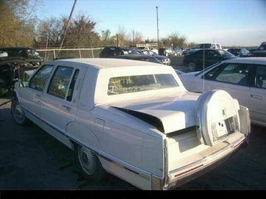 Brand new Cadillac 5th wheel continental kit