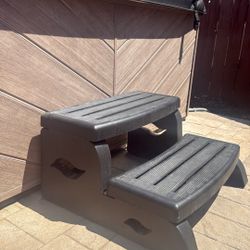 Sundance Spa / Hot tub Steps 
