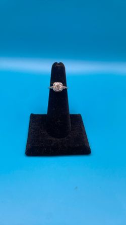 Diamond Engagement Ring 