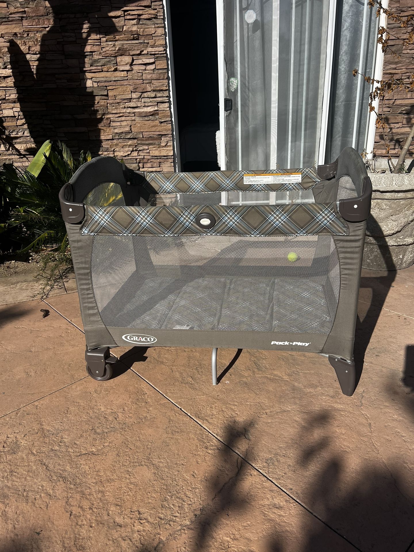 Graco Pack N Play Portable Playpen 