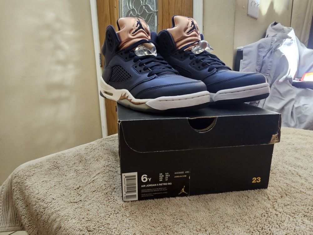 Air Jordan 5 Retro Obsidian Blue-gold