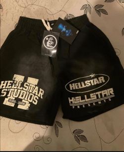Back hellstar star studios Shorts