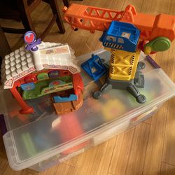 VTech Go Go Smart Cars And Racetrack 