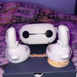 Meta Quest 2 With Pro Strap 200$ OBO