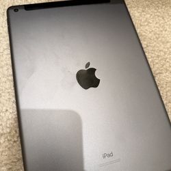 Apple Ipad 8 32GB Space gray WIFI and LTE