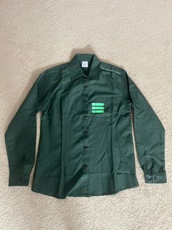Tres Generaciones Green Long Sleeve Button Down Shirt size Small 65% Cotton 35% Polyester