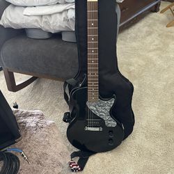 Gibson junior Electric Guitar w/ Fender Amp-