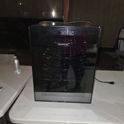 Mini Wine/Brevages Cooler Fridge