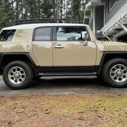 2012 Toyota FJ Cruiser