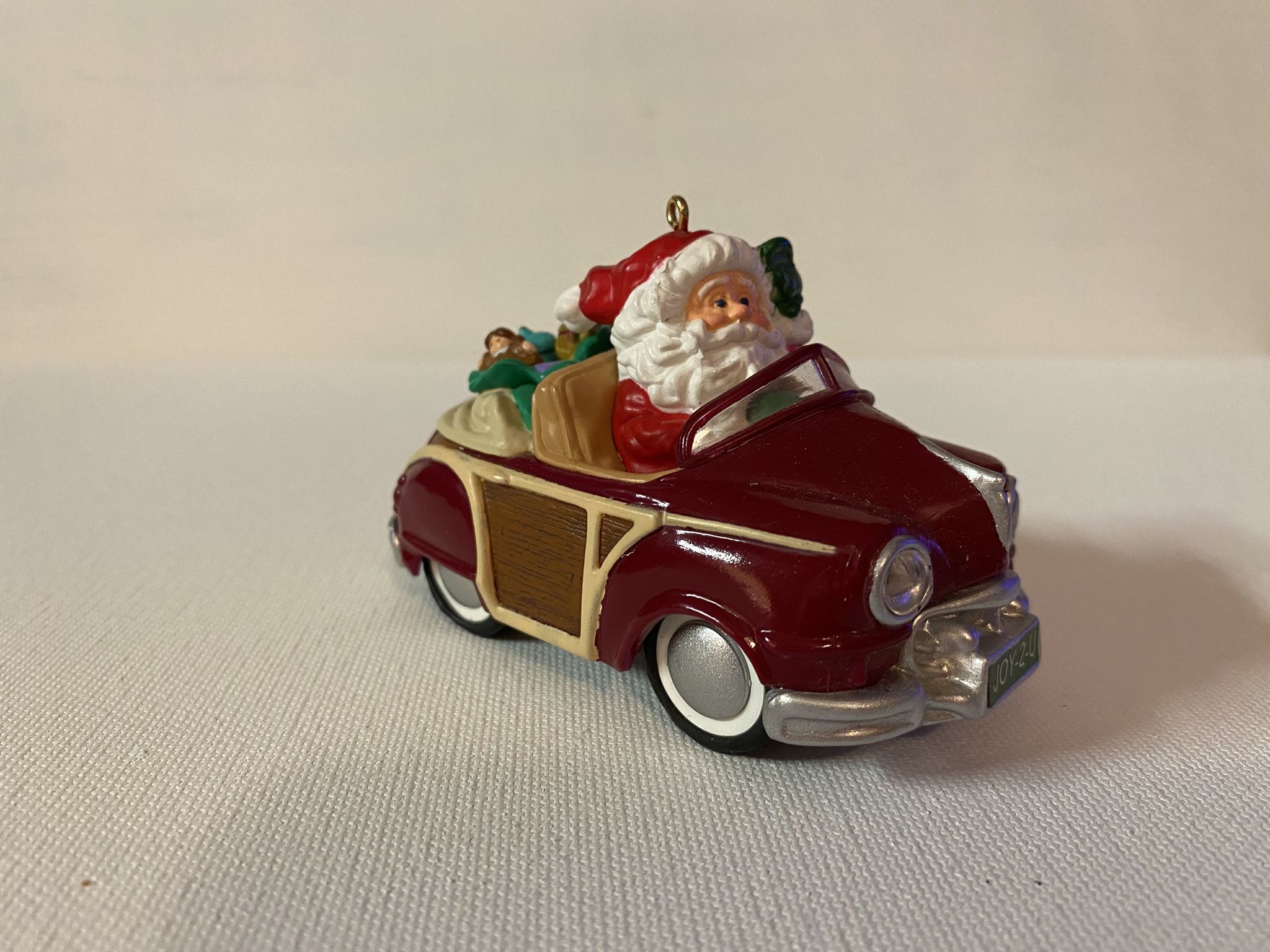 1987 HALLMARK KEEPSAKE ORNAMENT SANTA'S WOODY QX484-7