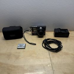 Olympus Stylus 9000 Digital Camera 