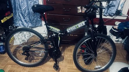 Semi nueva la e usado unas  4 veses