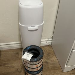 Playtex Diaper Genie Complete Pail w/ 7 Refills