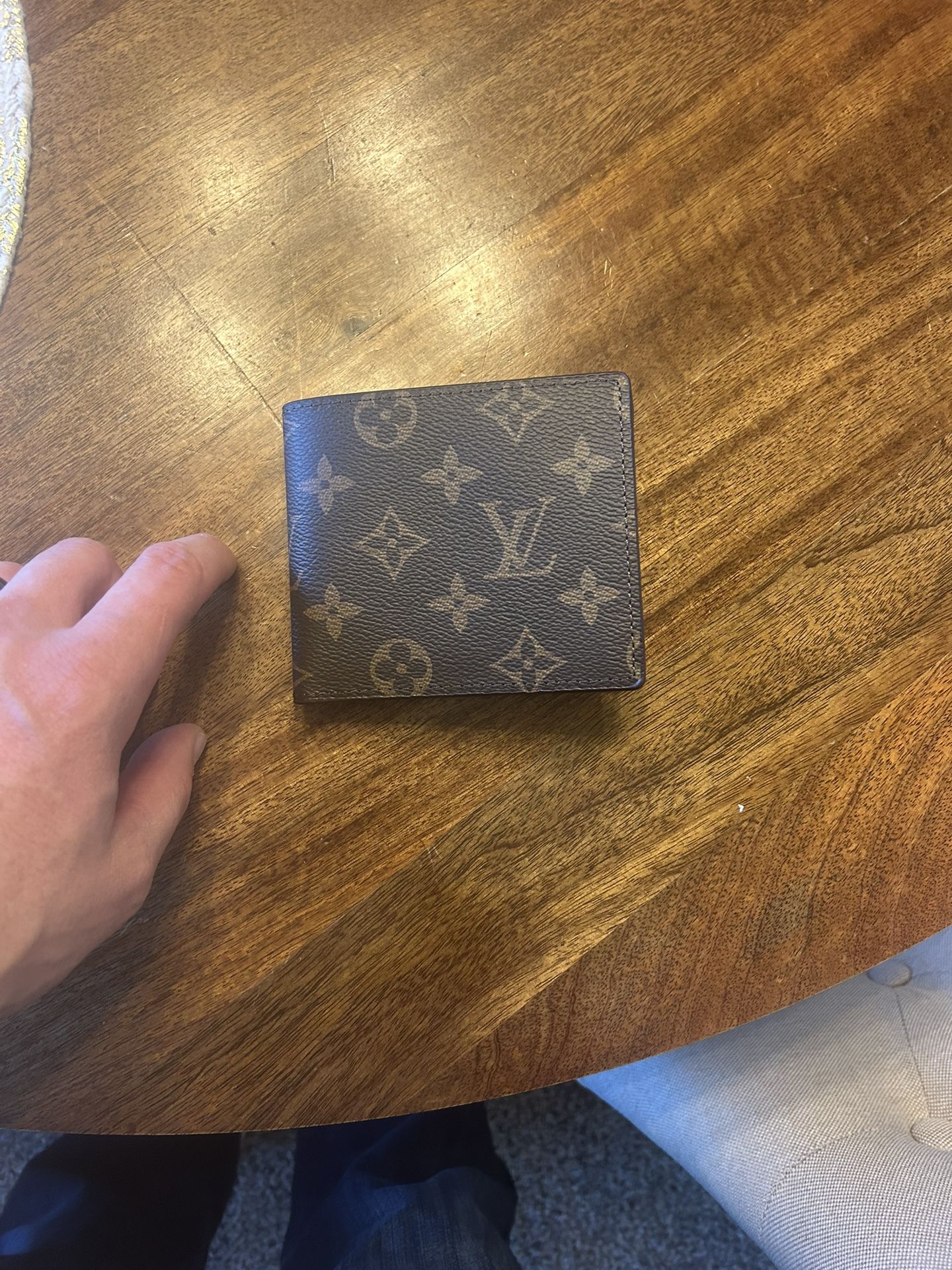 Men’s LV WALLET
