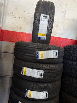 225/65/R17 marca GOODYEAR las 4 llantas nuevas instaladas y balanceadas