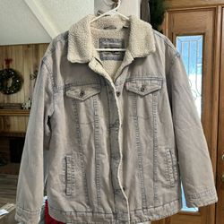 Levi’s Button Zip Sherpa Jacket