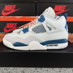 NEW Nike Jordan 4 Retro Military Blue Size 8