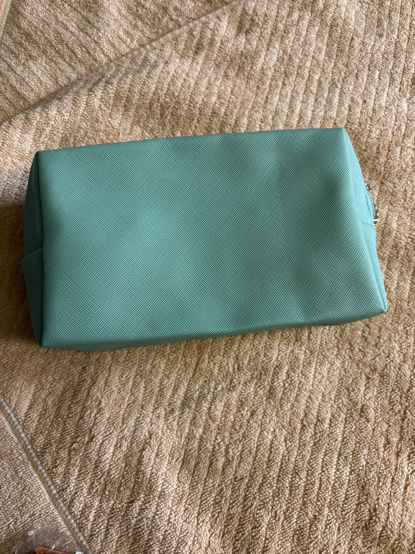 Makeup Bag Light Blue 
