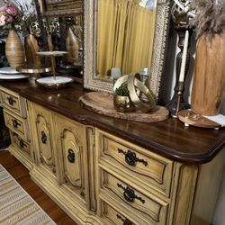Yellow Buffet With 2 Side drawers 