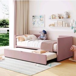Twin Size Upholstered daybed with Pop Up Trundle, Turns into a king size bed