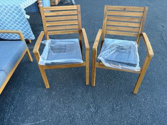 Set of 2 patio teak chairs brand new cushions included $120