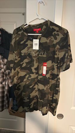 Guess camouflage shirt