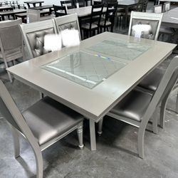 7 Pc Dining Set Table
