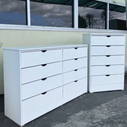 Set Eight And Five Drawers Dresser
