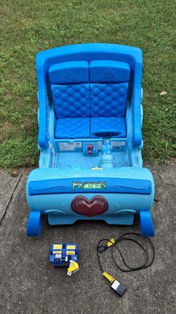 Power Wheels Frozen Sleigh Sled