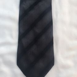 DULCE & GABBANA MENS SILK TIE MADE IN ITALY 