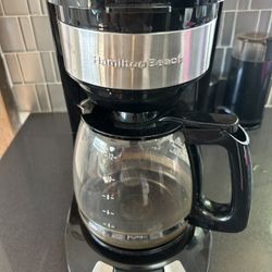 Hamilton coffee Maker 