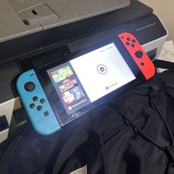 Nintendo Switch 