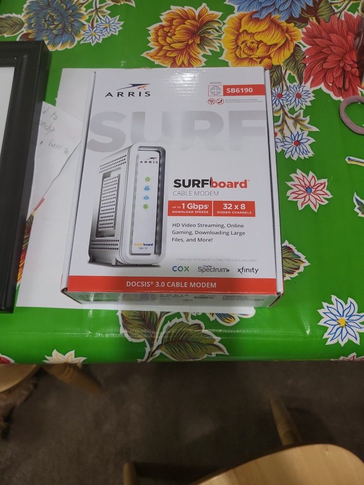 Arris Surfboard Cable Modem SB6190