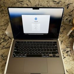 Apple MacBook Pro 13.3-inch M2 Chip