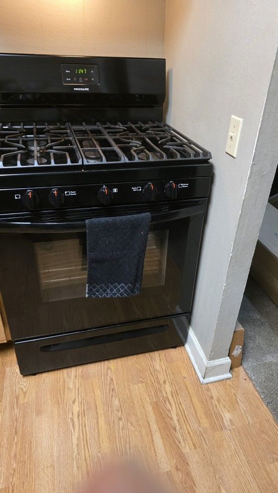 Stove For Sale