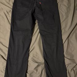 LEVI JEANS ALMOST NEW