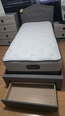 Twin Bed with Drawer