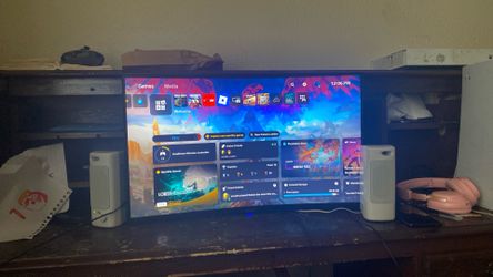 Ps5 for sale for 400  or best offer comes with the controller and power cord