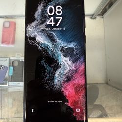 Samsung galaxy s22 ultra unlocked (few cracks front and back)